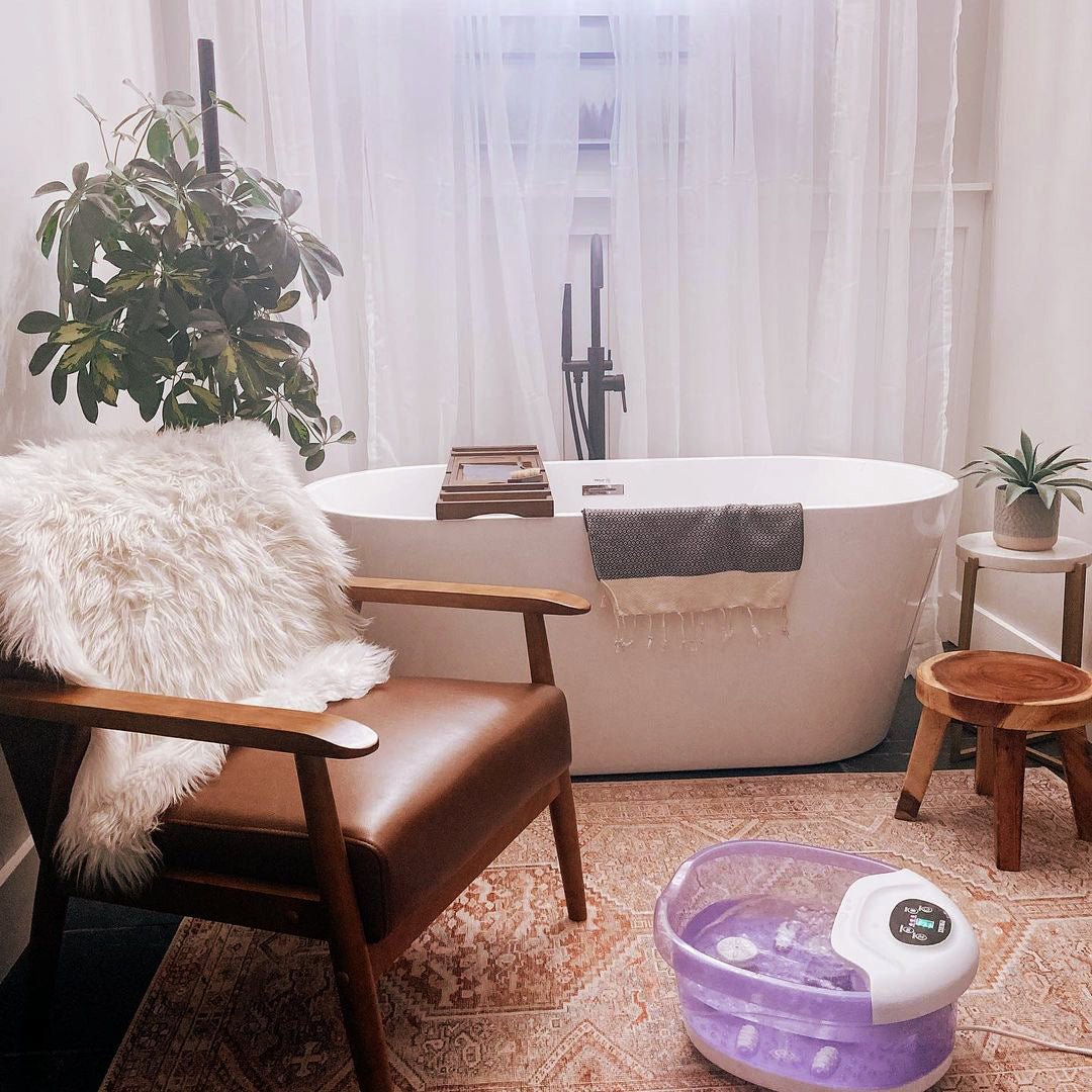 Salt-N-Soak Footbath with Heat Boost - Image 7